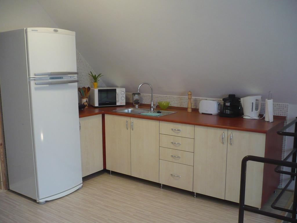 Eszter apartmanház Hajdúszoboszló Exterior foto