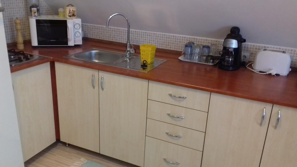 Eszter apartmanház Hajdúszoboszló Exterior foto